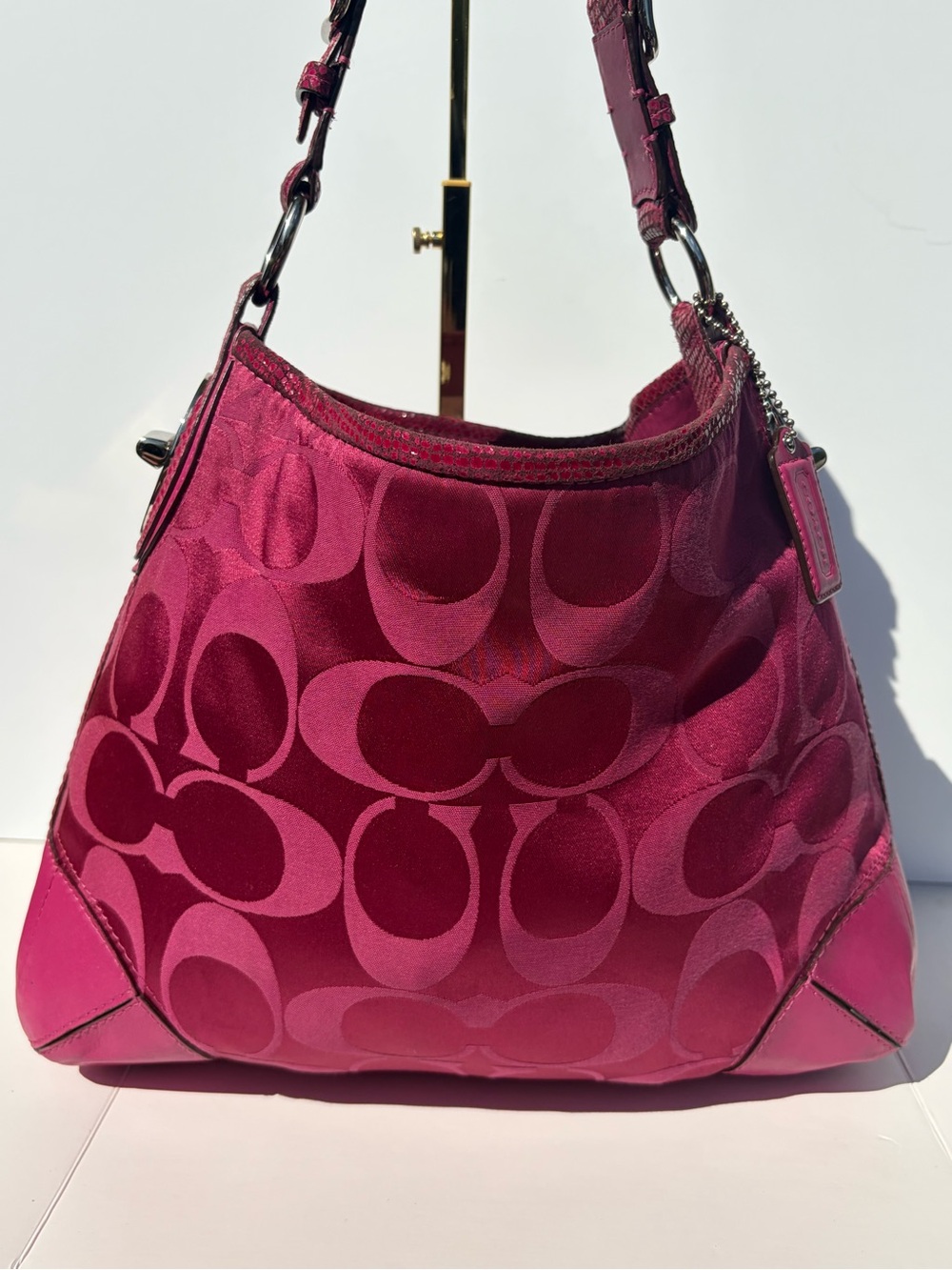 Y2K Vintage Coach Madison Maggie Hobo Bag Fuchsia Pink Magenta Monogram 14525